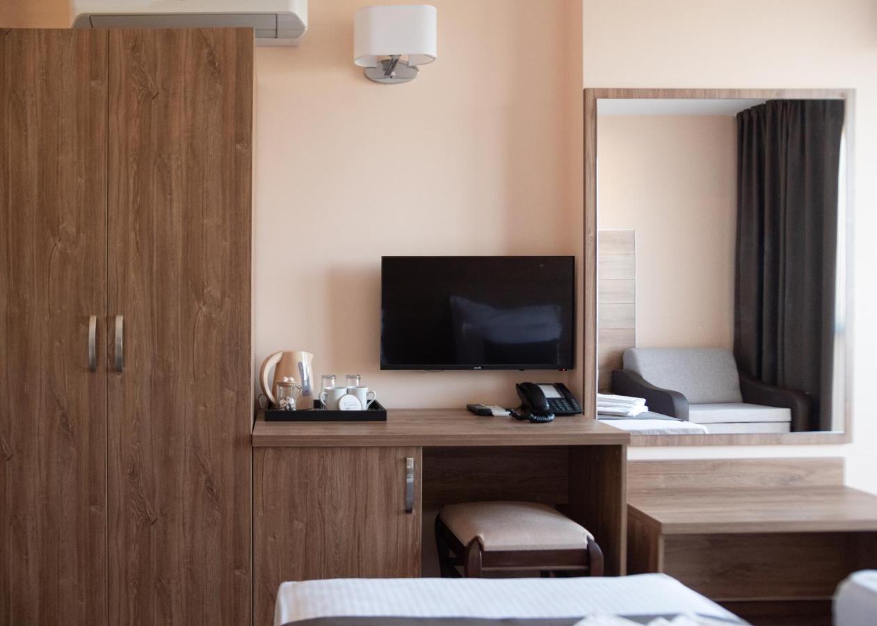 Hotel Vanilla, Varna - Free Parking Exterior photo