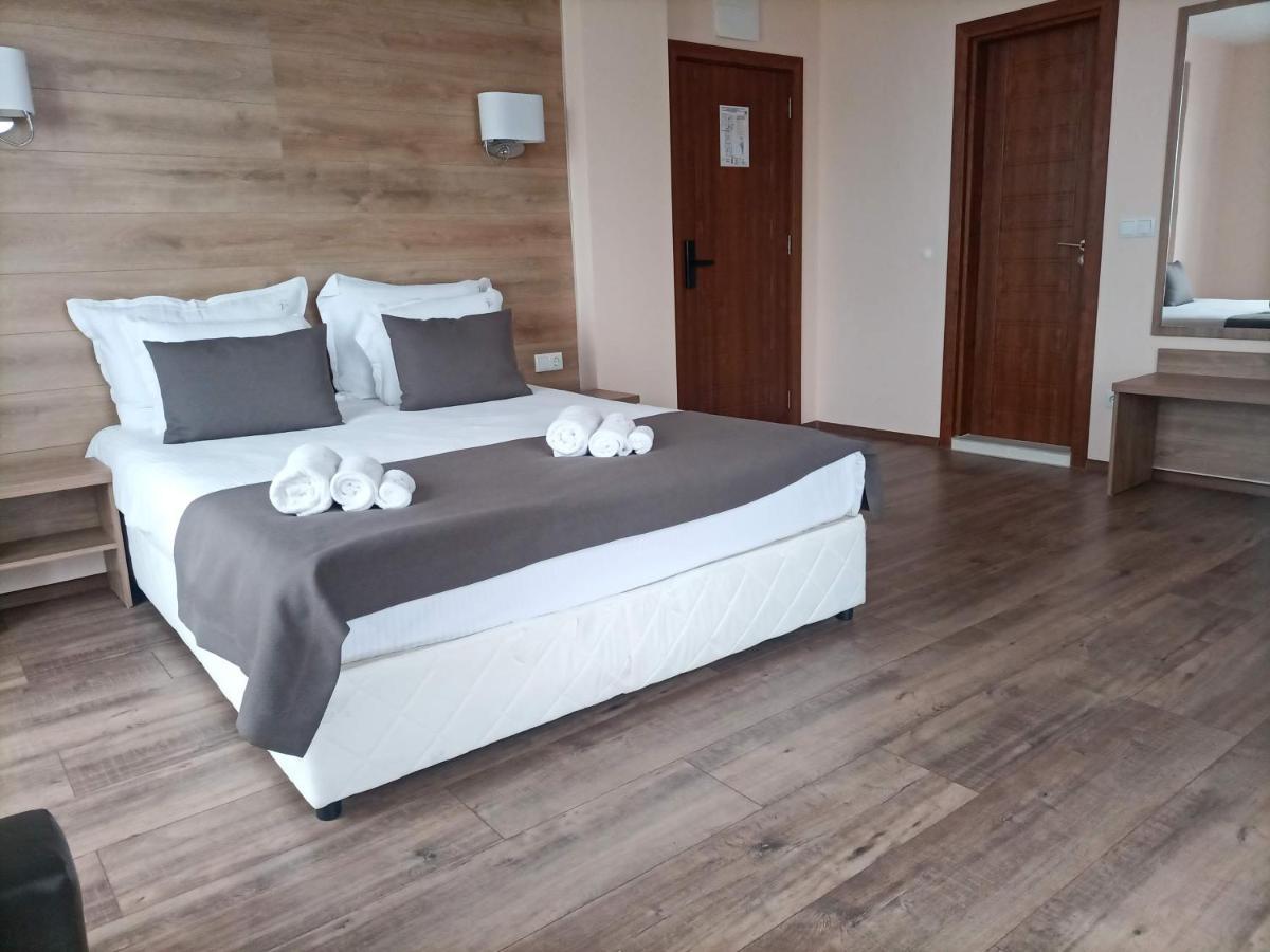 Hotel Vanilla, Varna - Free Parking Exterior photo